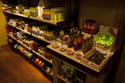 Opening Oil & Vinegar Adam_20