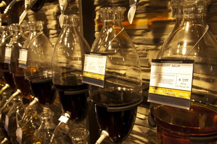 Opening Oil & Vinegar Adam_6