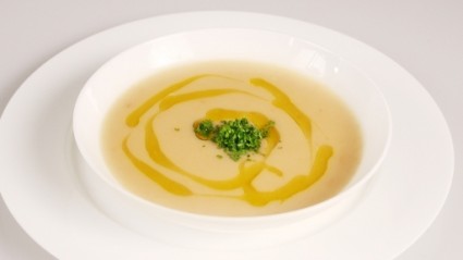 RCP279_PotatoandBaconSoup-1024-512x289