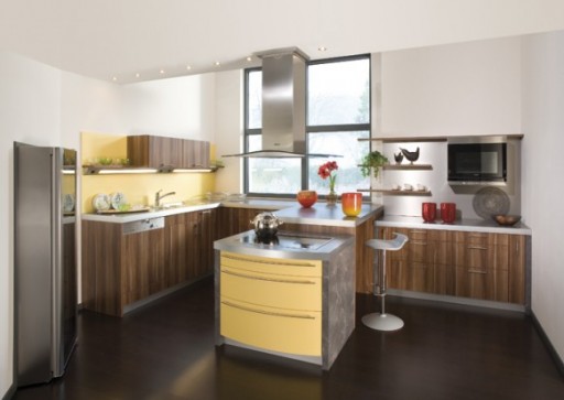 Remmp-german-yellow-kitchen-582x413