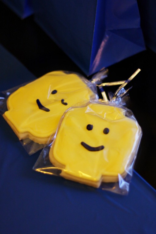 030311-Lego-Party-Cookies-Close-Up