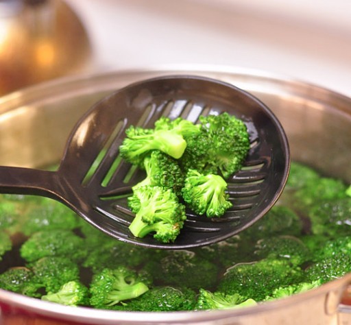 2012-03-13-Broccoli5_rect540