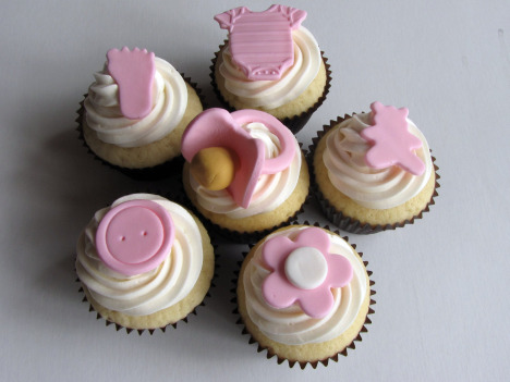 Baby-Shower-Cupcakes