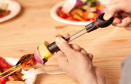 slide-serve-double-prong-sliding-skewers-xl (1)