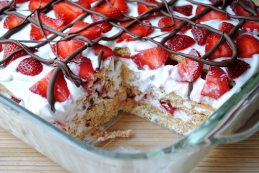 NoBakeStrawberryCake2