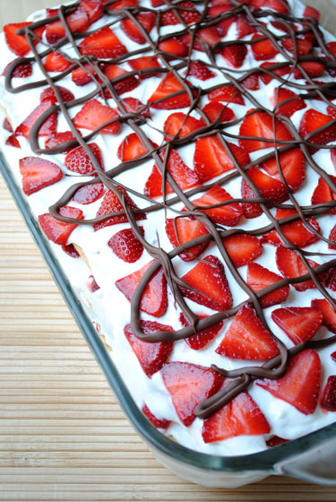 NoBakeStrawberryIceboxCake