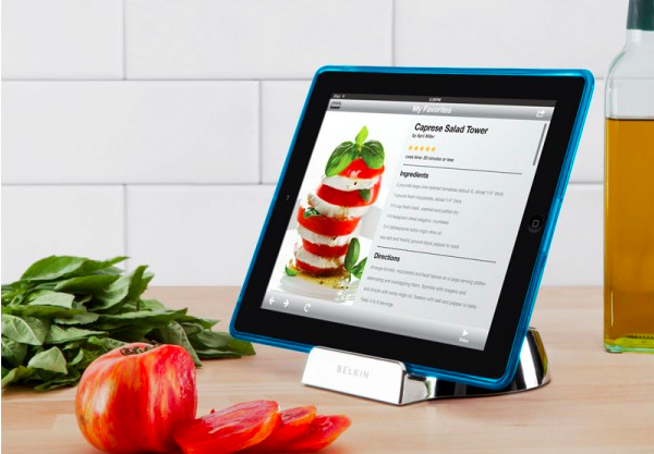 Zus Geavanceerd Jumping jack Coole iPad houder voor in de keuken - Culy