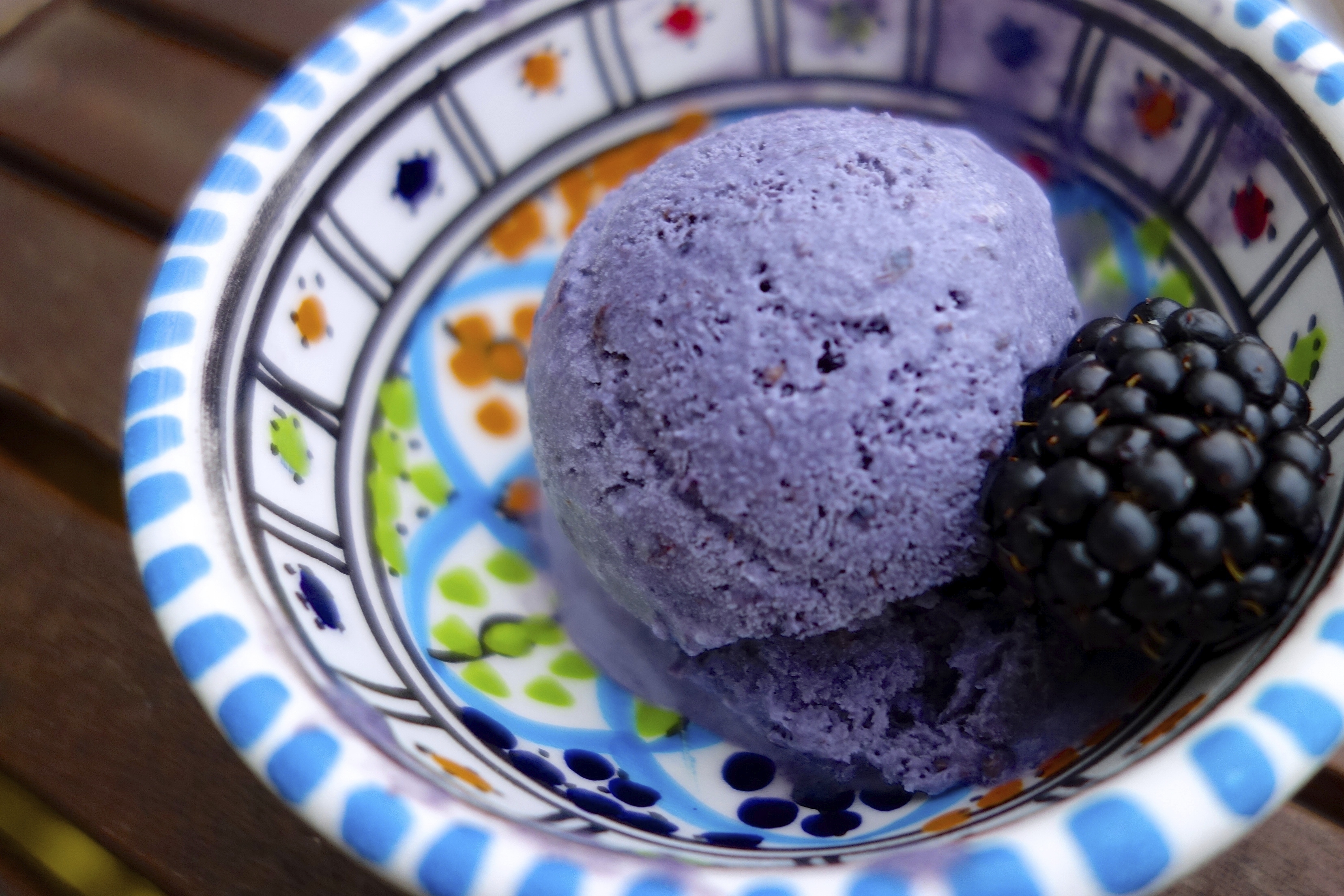 Kust Beperken zelfstandig naamwoord Homemade yoghurt-bramen ijs - Culy