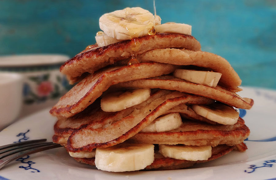 Bloesem Soeverein verliezen Healthy havermout pannenkoeken met honing & banaan - Culy