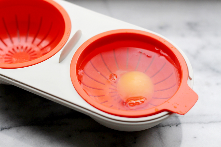 Culy test de Egg Poacher van Joseph Joseph Culy