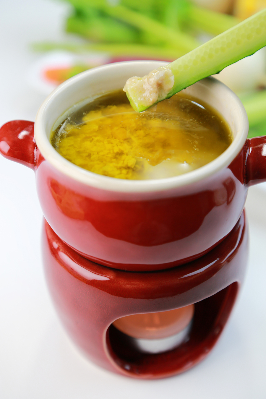 Bagna cauda: Italiaanse fondue met ansjovis en knoflook