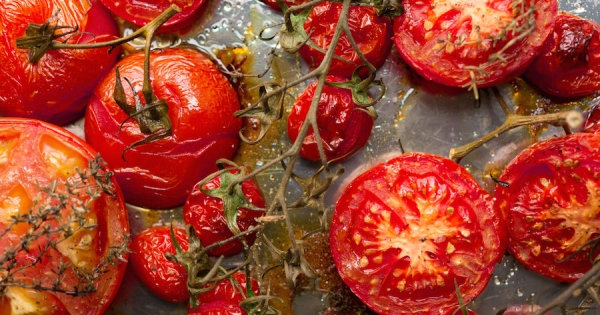 hoed Kan worden berekend Brutaal Zoete geroosterde tomaten uit de oven - Culy