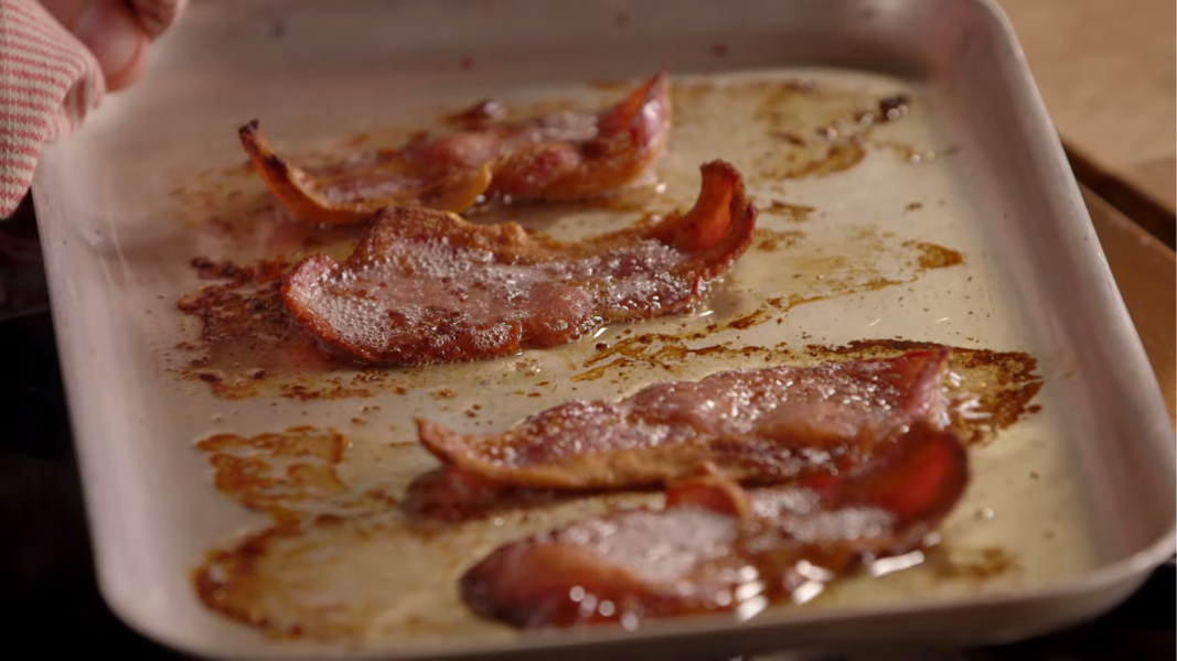 Zo maakt Jamie Oliver de perfecte bacon sandwich Culy