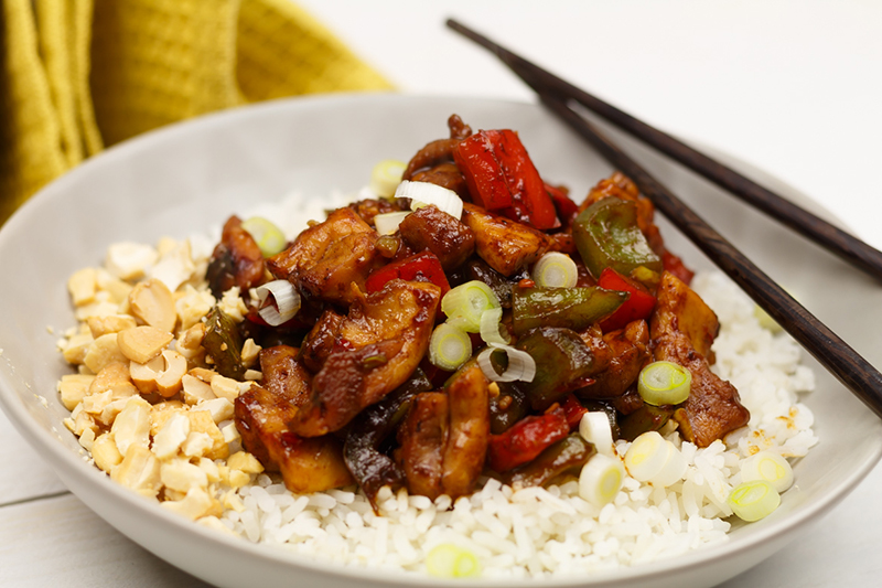Chinese Kung Po Kai Pittige Kip Met Cashewnoten En Rijst Culy Chinese Kung Po Kai Pittige Kip Met Cashewnoten En Rijst Culy
