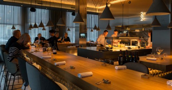 212 no-table restaurant