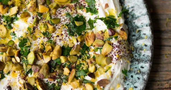 Labneh met pistache