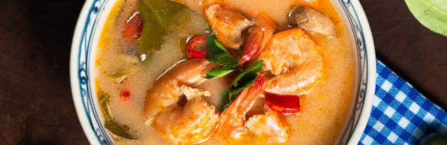 soep zonder koolhydraten met garnalen