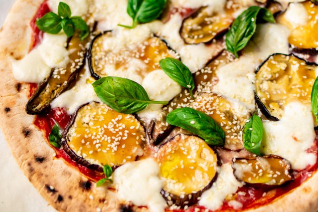 miso aubergine pizza pizzadeeg maken basisrecept pizzadeeg