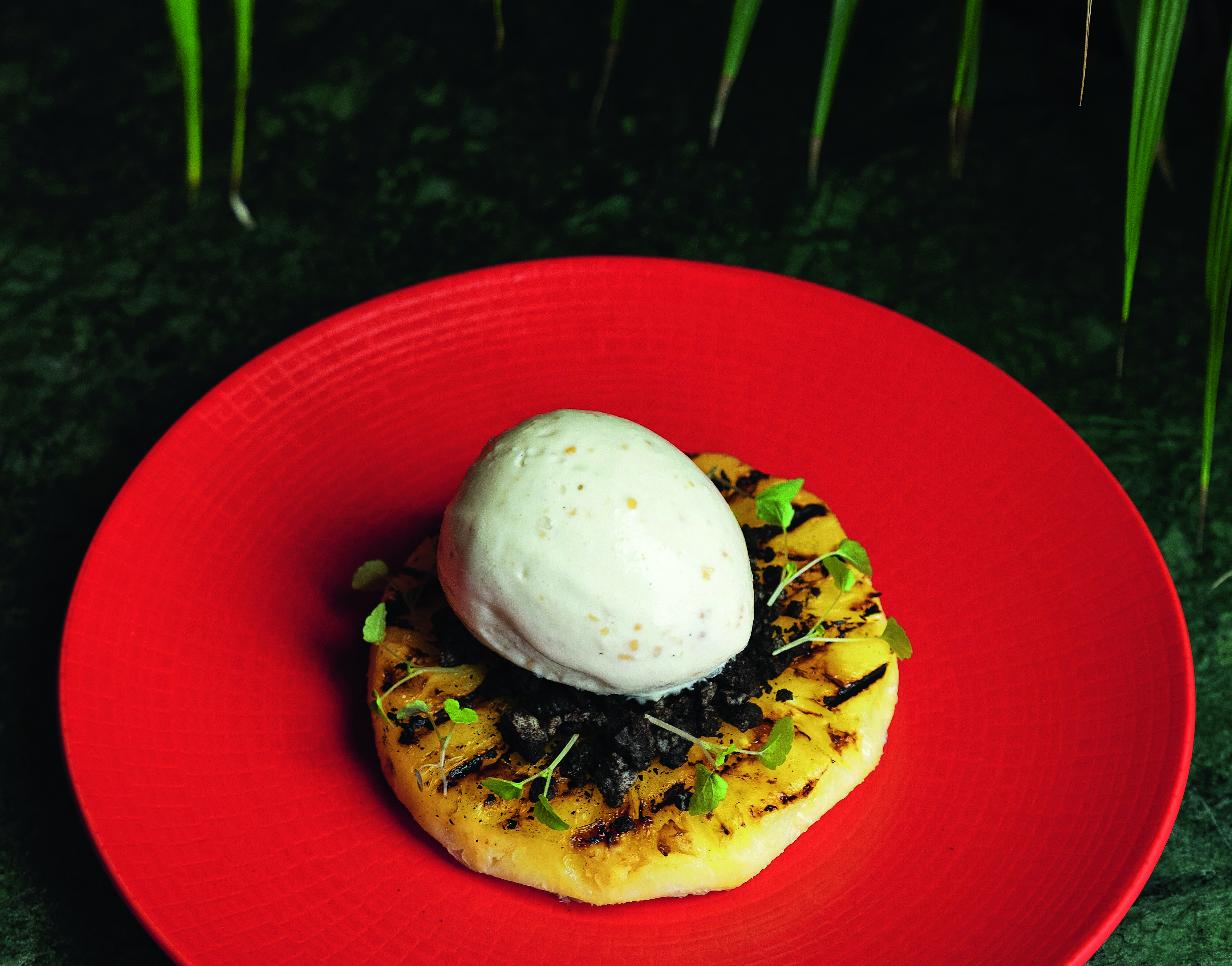 Gegrilde ananas met oreo