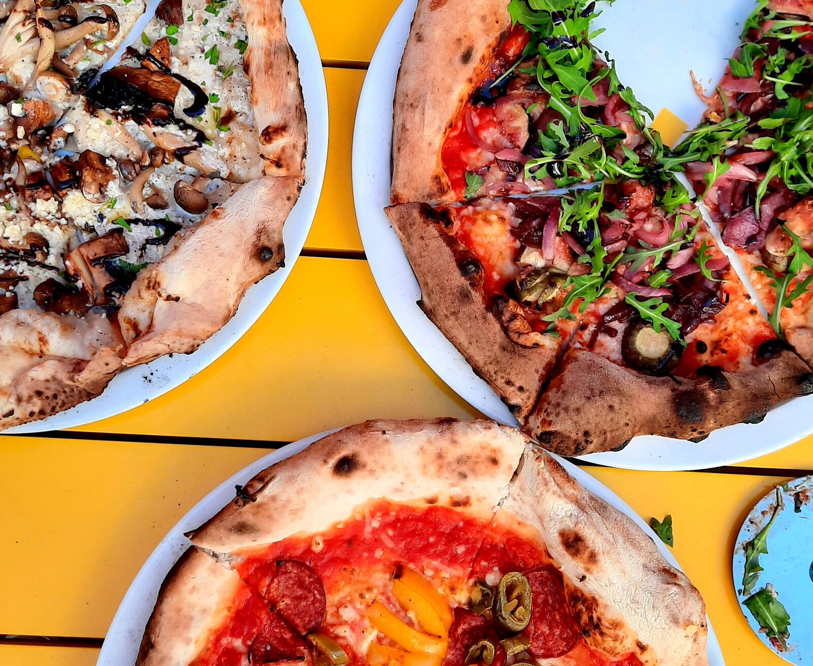 Bij Vegitalian eet je de állerbeste vegan pizza's van Utrecht Culy.nl