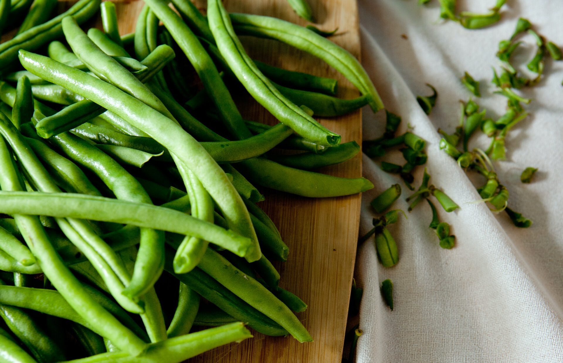 Snel sperziebonen hakken