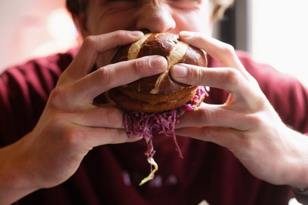 Waan je in een Joodse Deli bij Smoke's Deli Alley in Groningen Culy
