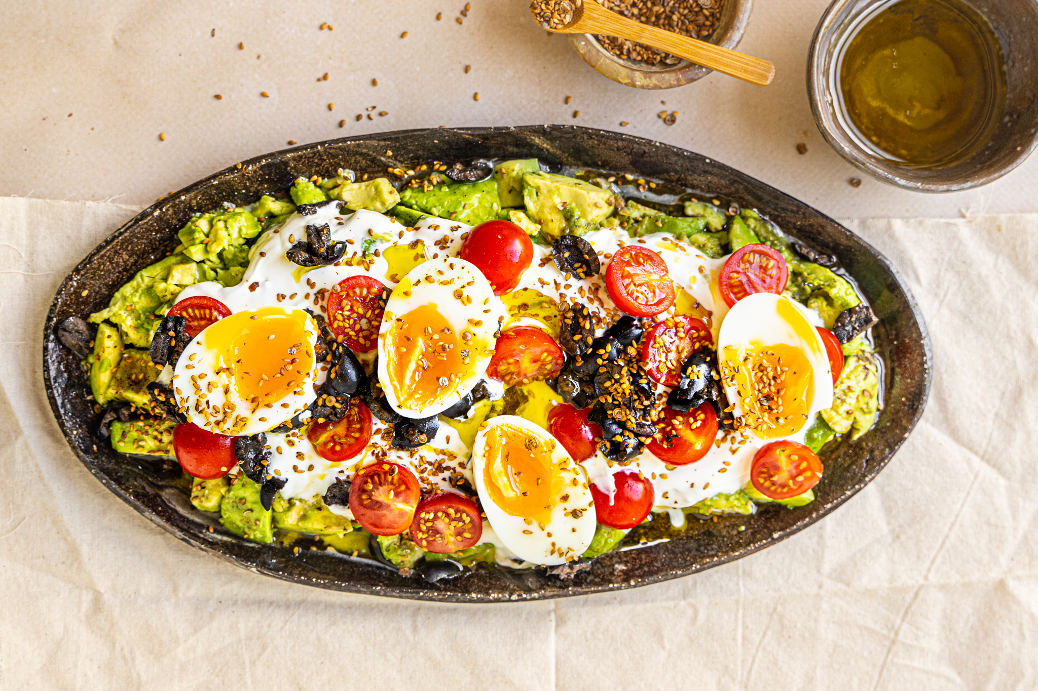 smashed avocado salade