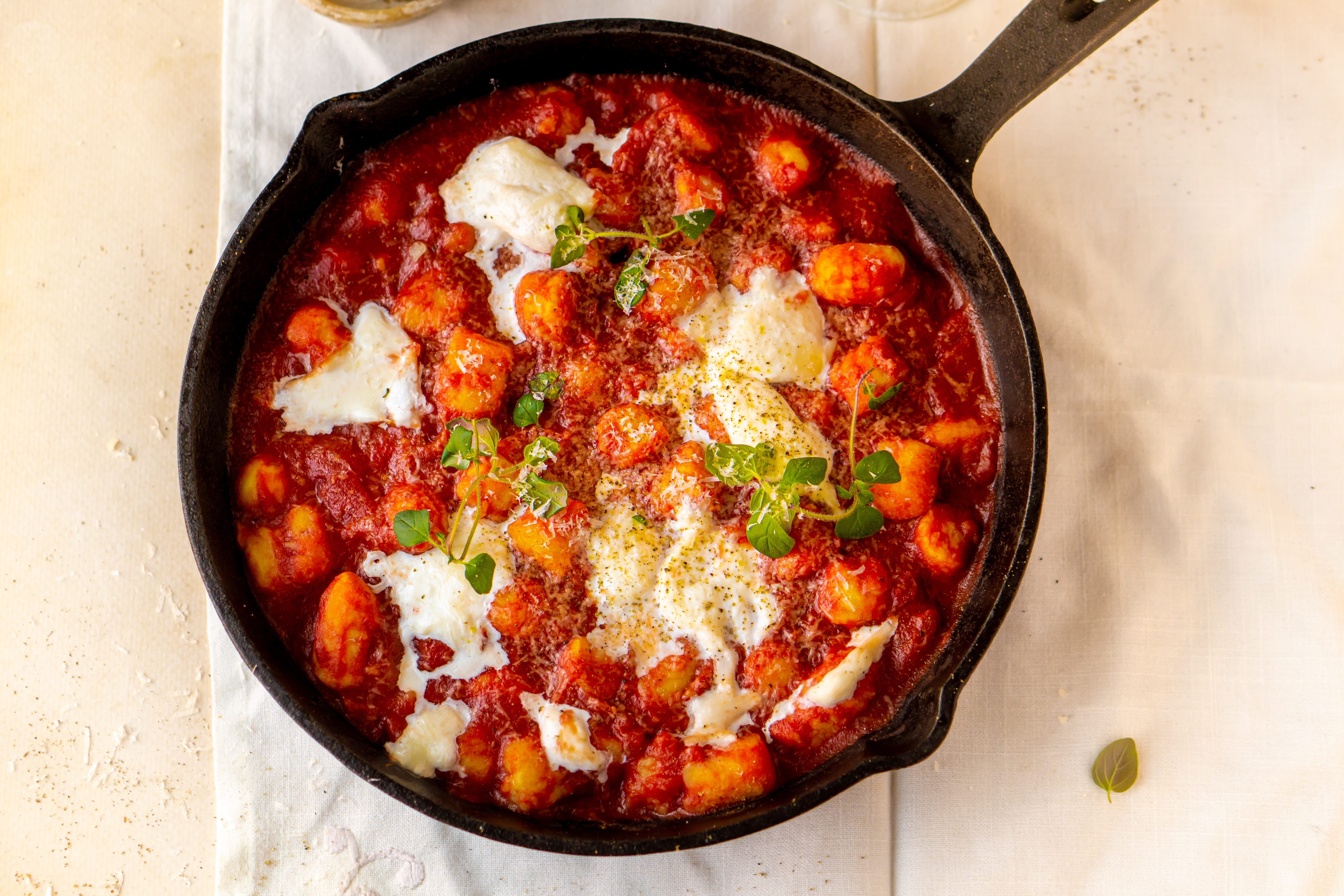 Gnocchi met tomatensaus en mozzarella