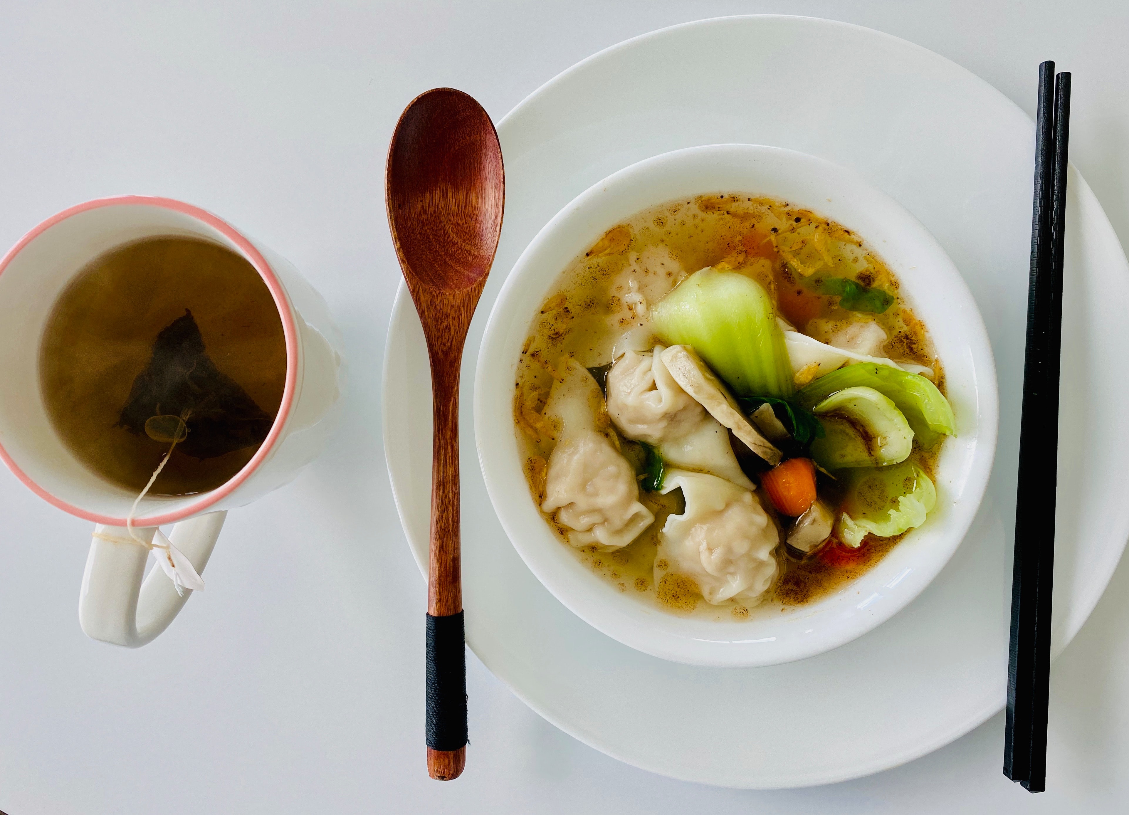 Budgettip schenkel of mergpijp toevoegen aan de soep