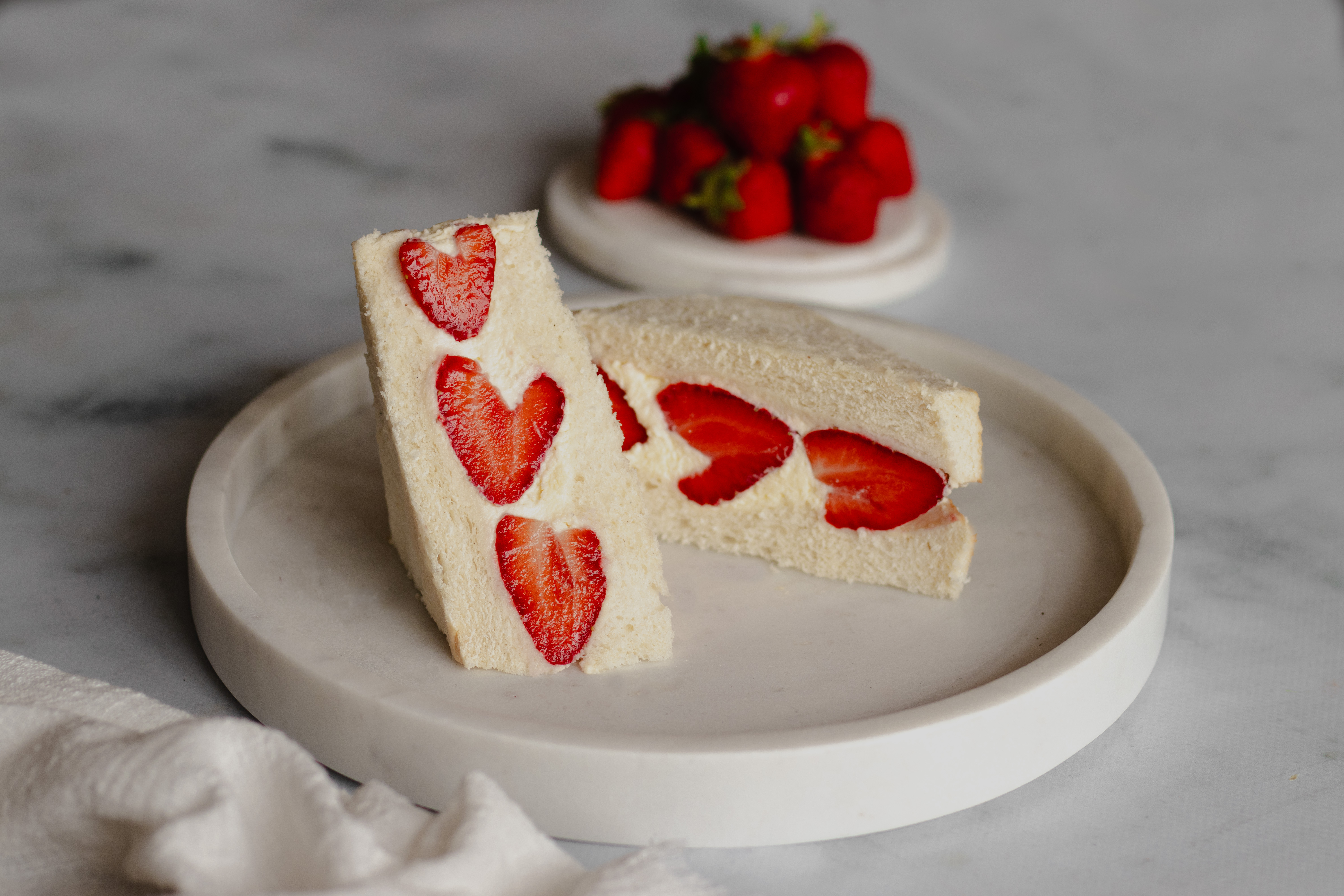 japanse fruit sando met aardbei