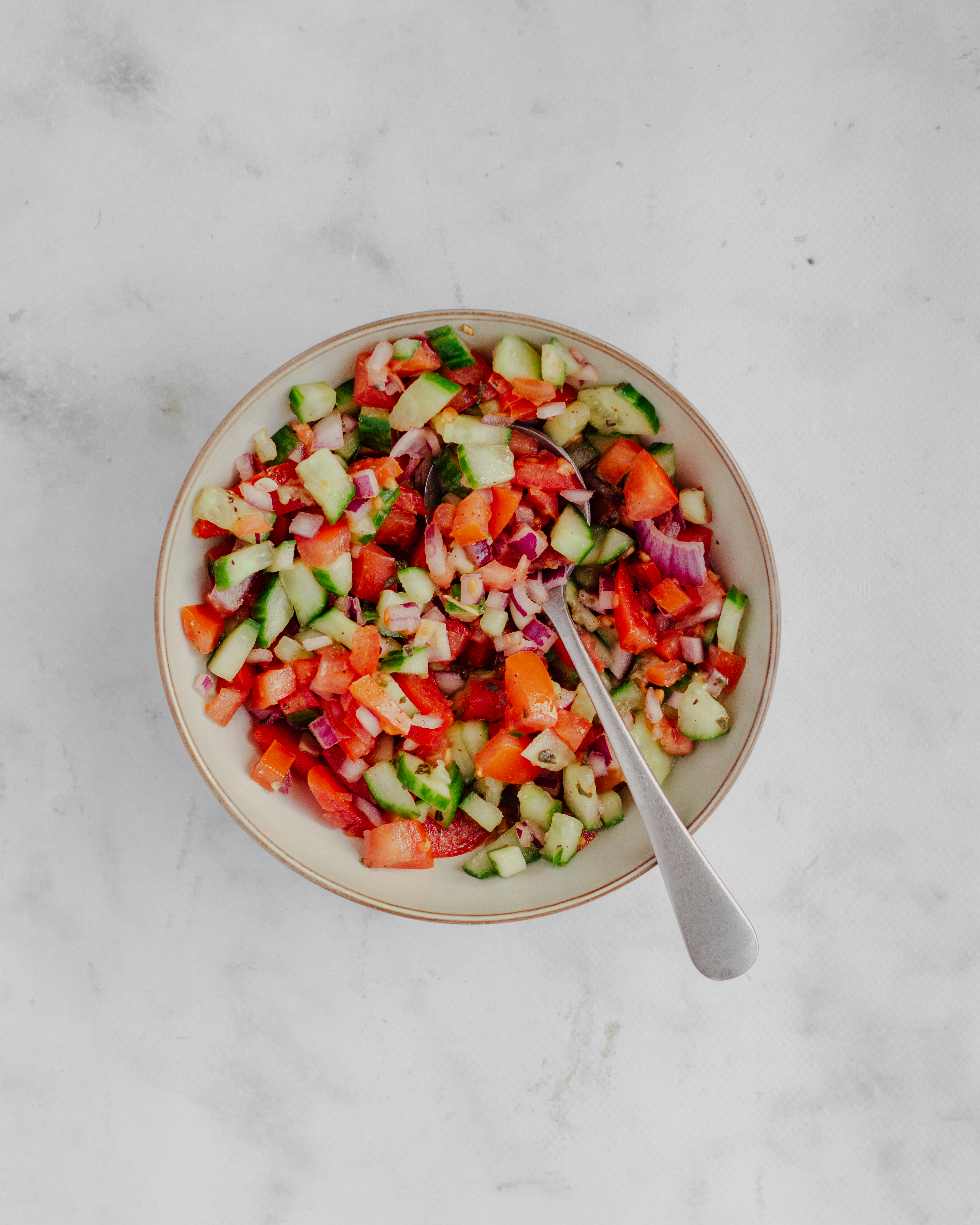 Tomaat komkommersalade