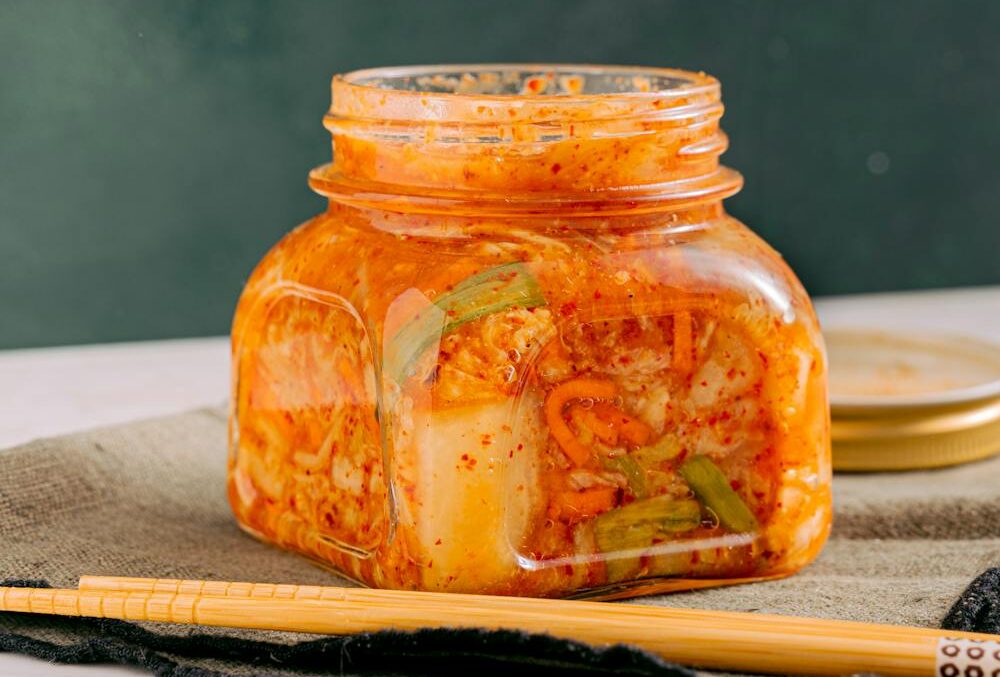 Kimchi als illustratie van een makkelijke methode voor kimchi maken