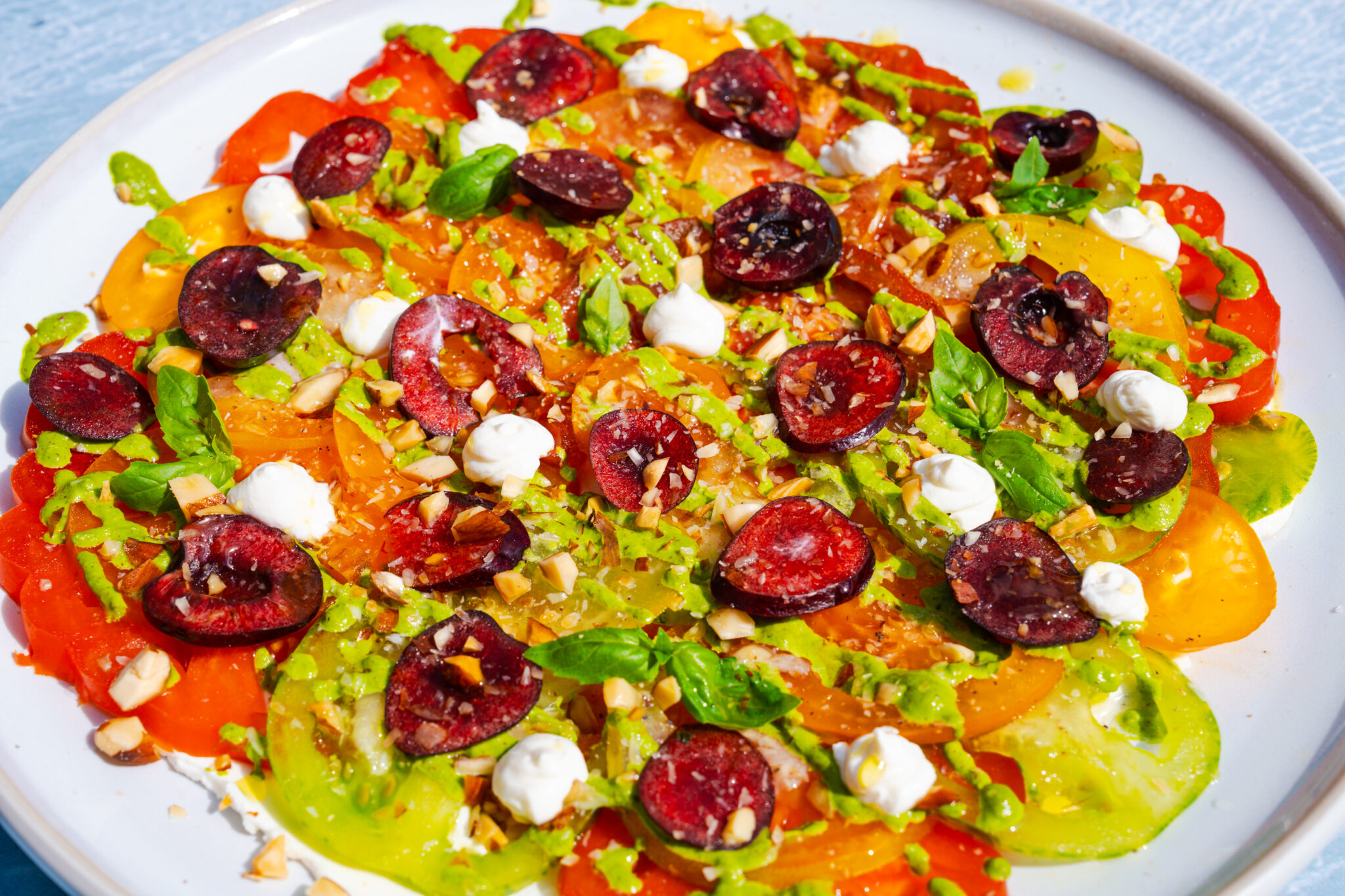 Tomatencarpaccio met amandel
