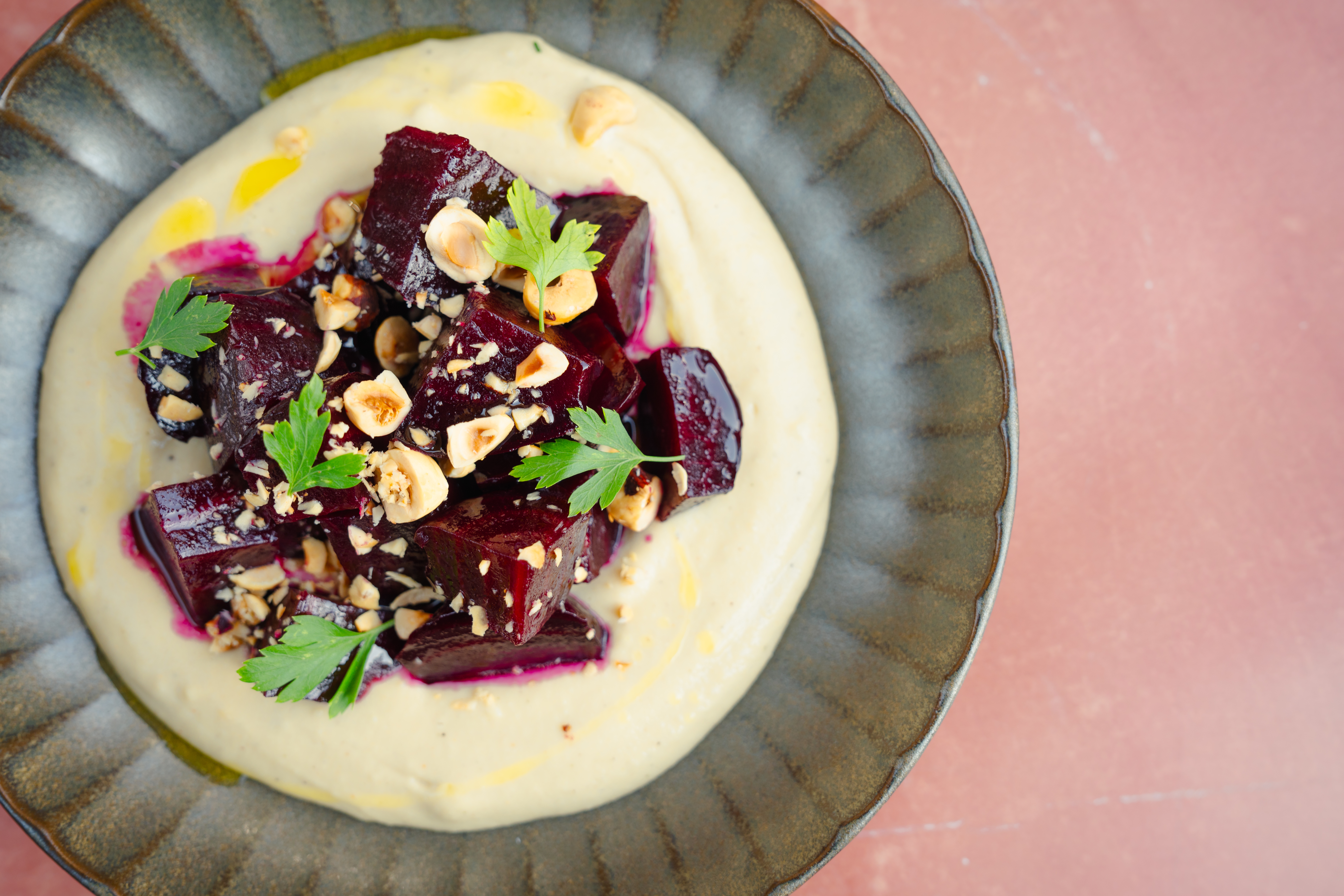 rode biet salade met ajo blanco