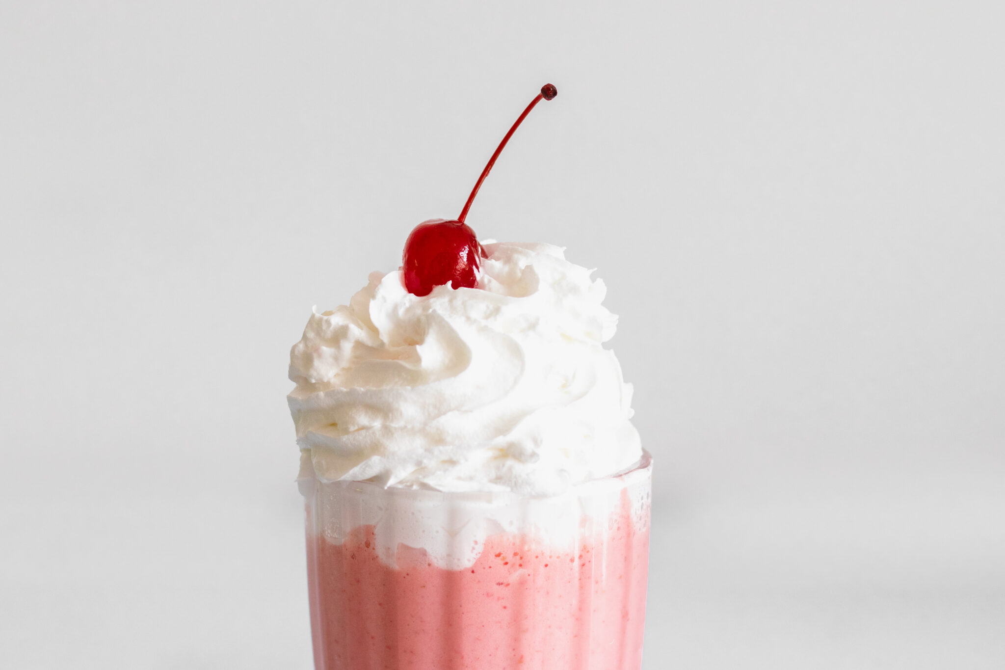 Aardbeienmilkshake milkshake met aardbei milkshake aardbei maken